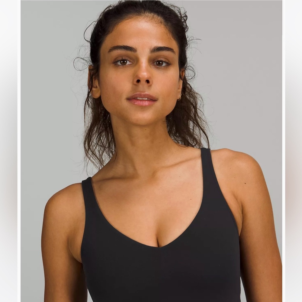 Lululemon new with tags align tank black!